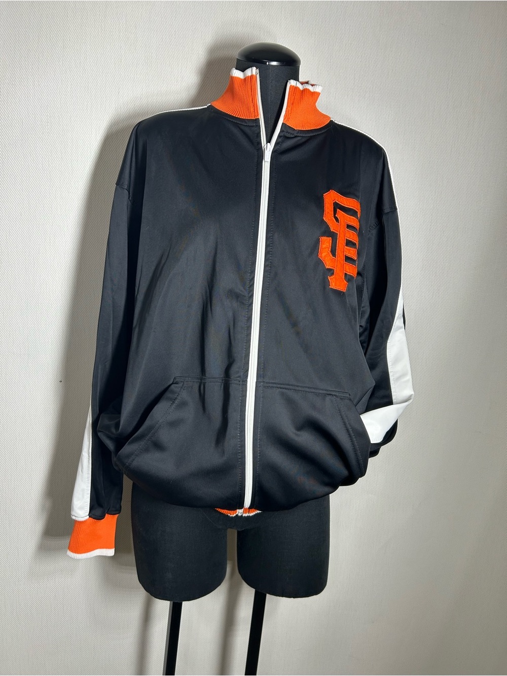 San Francisco Giants Size Black & Orange Zip-Up Track Jacket